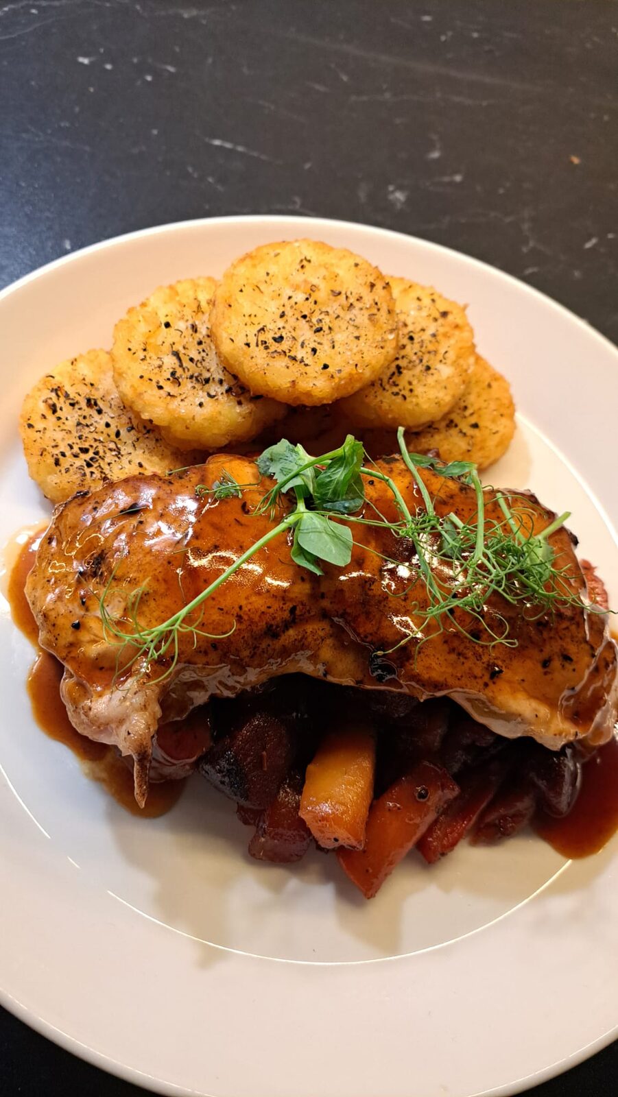 Chicken with hasselback potatoes